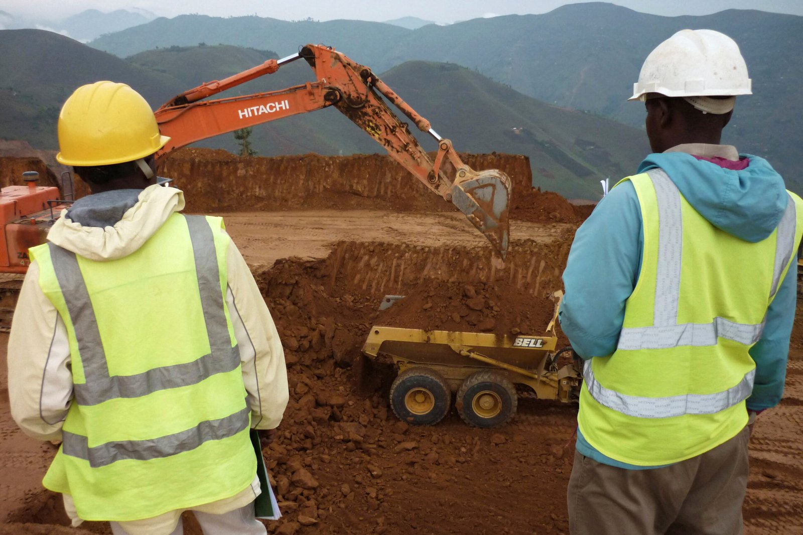2025 05 09t145519z 890327832 rc2deealqdl6 rtrmadp 3 congo gold twangiza mining 1 scaled