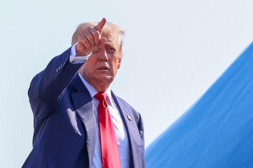 2025 07 25t160918z 325514076 rc2qtfa5inrn rtrmadp 3 usa trump development finance corporation 1