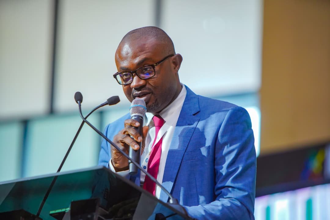 4bbaef7dfd086691add1959bd0dea2eff575c01813a6fb363206cffce3fac2c4