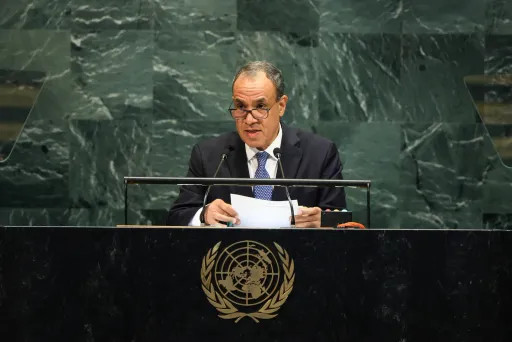 7c7a3506f6ca83513704a237e7453c50360eb362e0f4080fa899565c6cde9703