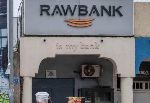 869f61581243f3558d389a0c661e8e9400de016bae754f2d36e0ae5f43e68ce2