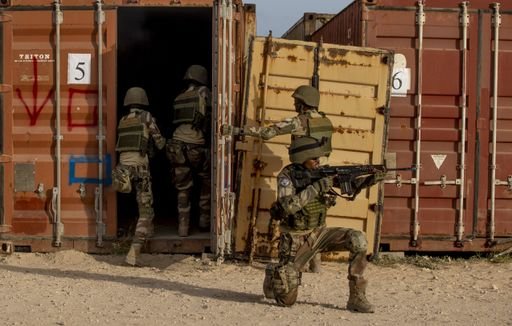 92c76026dfa9528b4b551a141b7d3be1a645725b8a5ce4636c8a7ffe70690b3f