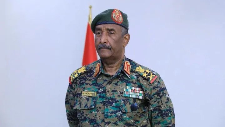 eb313ece4133ed5e3b01deaaa24c42388635464db4d7d4bf658a7e0a39bfb8d9 main