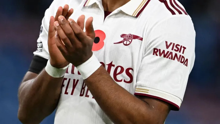 f520b4c3953356b07910e8b0e702671410a173625d5cffe8fe2be55c2a17bfca main 1