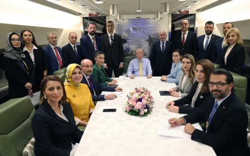 faaaed1e07eb2dac5381be9a72fde19a22f101fb8bdad01023a0d8f1ef09f4ef