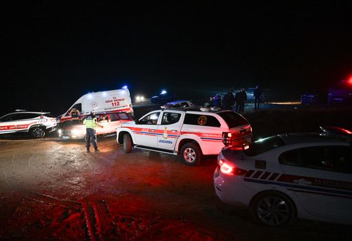 0b0064b4da2338d70b5e2ace1dfaea1597aec350435d716474e2f4e2cdcacc6e