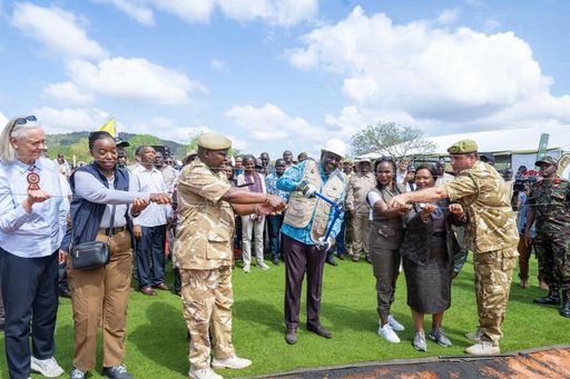 528b857016b2d811d5afa06323dabb2f90408ac4ba5a15eadb23004adc1c6942