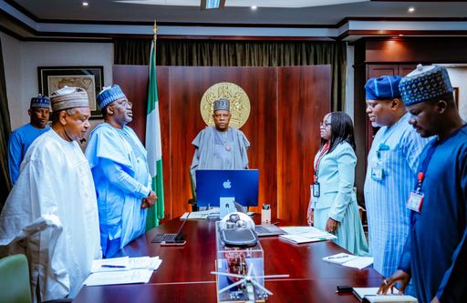 da48f5d318721abeb8073617a36f0f98e956e5fd0d396927fb294a03ffe6c76b