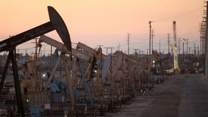 2025 05 09t113310z 1 lynxmpel480eq rtroptp 3 mercados petroleo main