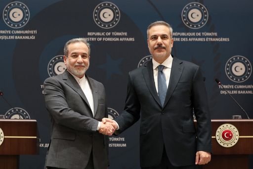 2026 01 30t122934z 1743611817 rc2obja28szr rtrmadp 3 iran crisis turkey