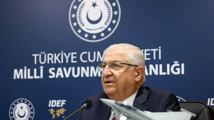 4d5bc308b6f339c82922300b344bc9be665622e1745bf4efd90f5e3fa3dc7eca main