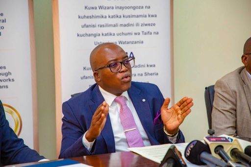 7422500a8488e5ea2eb499602519e8f0a8490e46778f8498fb0e804c1e298e4b