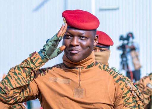 bf29ec09facaa47ba13b98ddec01cabf9447cb0c8d2674a4f1bec7f9089ff181