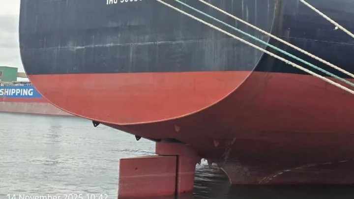 d09d043d945f1a5efc099d5bc43f99ae4b91ac6978ae1c706206d1dee0376c4f main 1