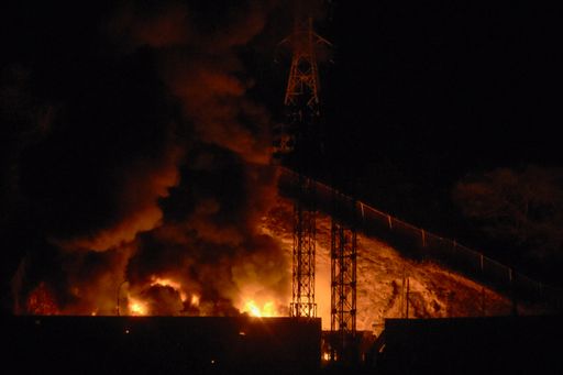 ee8e44d1c59fcfb30fbe56a6a6f34f88d8db48f42c1c1535e80fae09b1355530