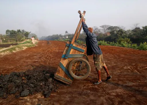 2026 03 19t092348z 924013610 rc2k7ka8i3zk rtrmadp 3 iran crisis fertilisers india