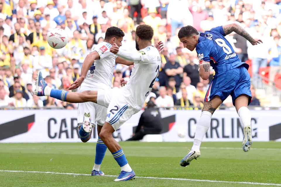 enzo fernandez chelsea scores teams 1076421370