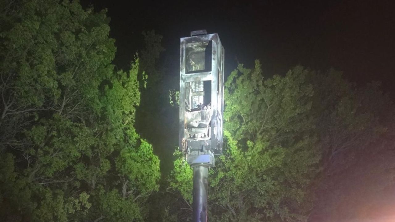 radar detruit incendie peyrolles 2 4879e7