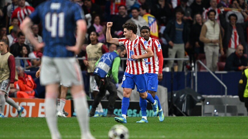 thumbs b c 2e18e0224aabba75bce73d7b694fc24d