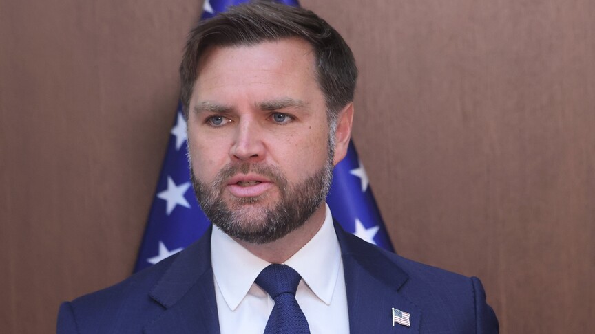 thumbs b c 32d45b3bcdbba6f1a2cdec388ed8d4df