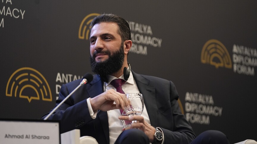 thumbs b c 9b450f043934a561dc85a6d5b0b7ad35