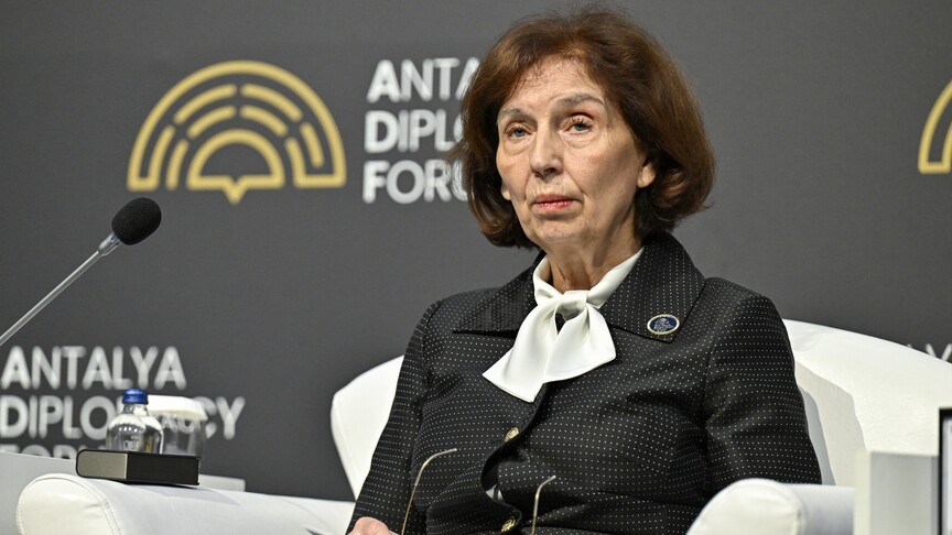 thumbs b c fa16a3e71257bd77c88d5790f2d0dd16