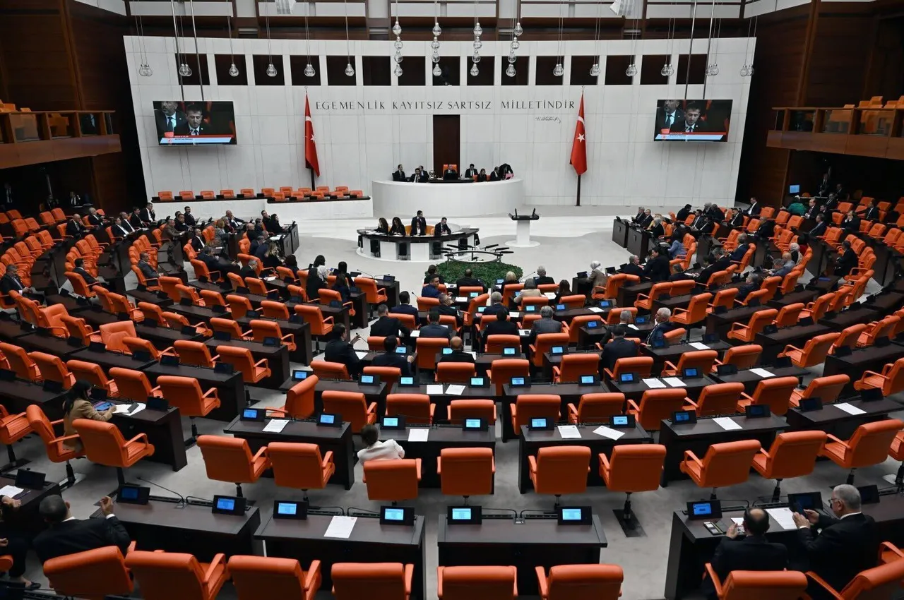 af997f63f04cac73b3b84a70e19f3b8408af1d54ff0d0411eaffe2606c396ff7