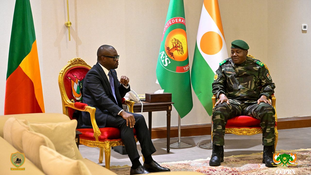 2026 06 02t174426z 918522764 rc2tlla83u72 rtrmadp 3 benin niger diplomacy
