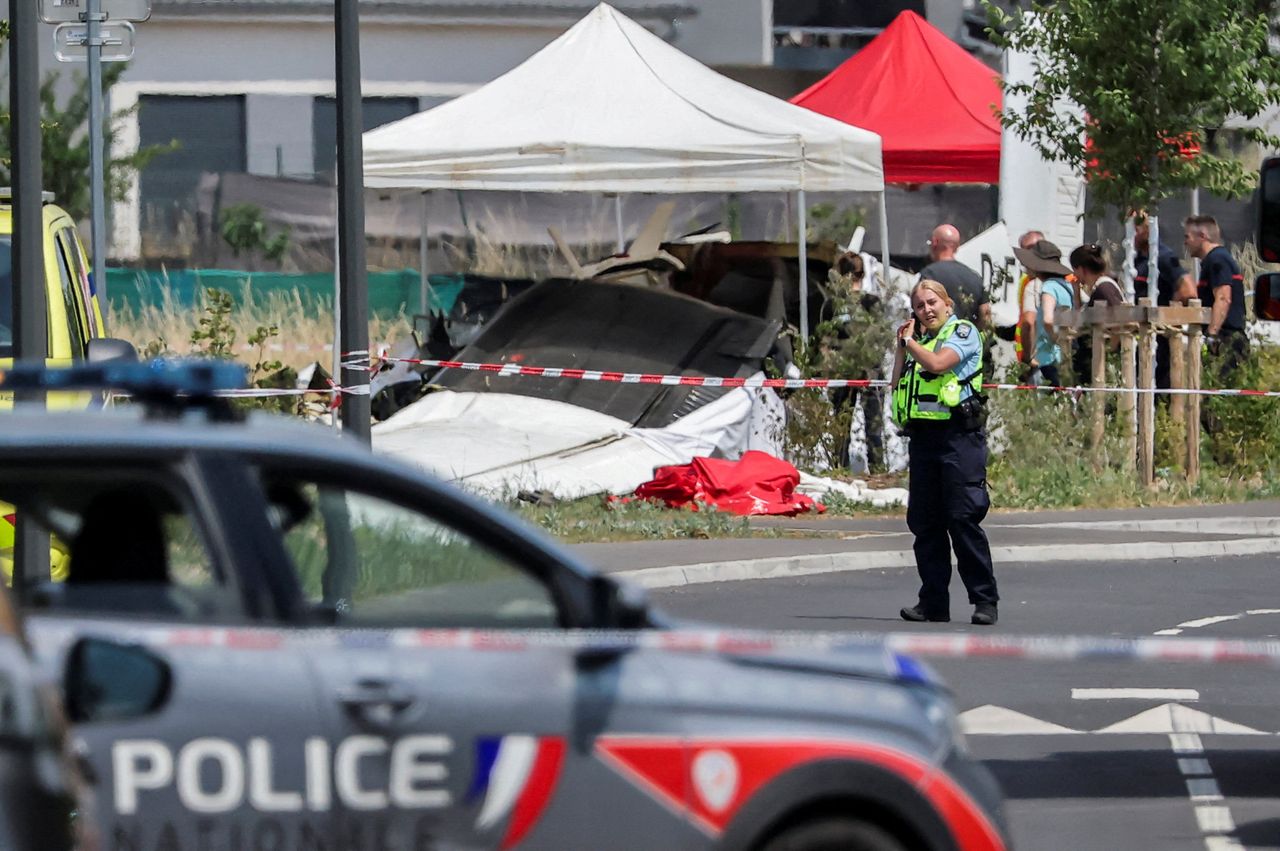 2026 06 28t124250z 2062982288 rc203ma36rh9 rtrmadp 3 france crash