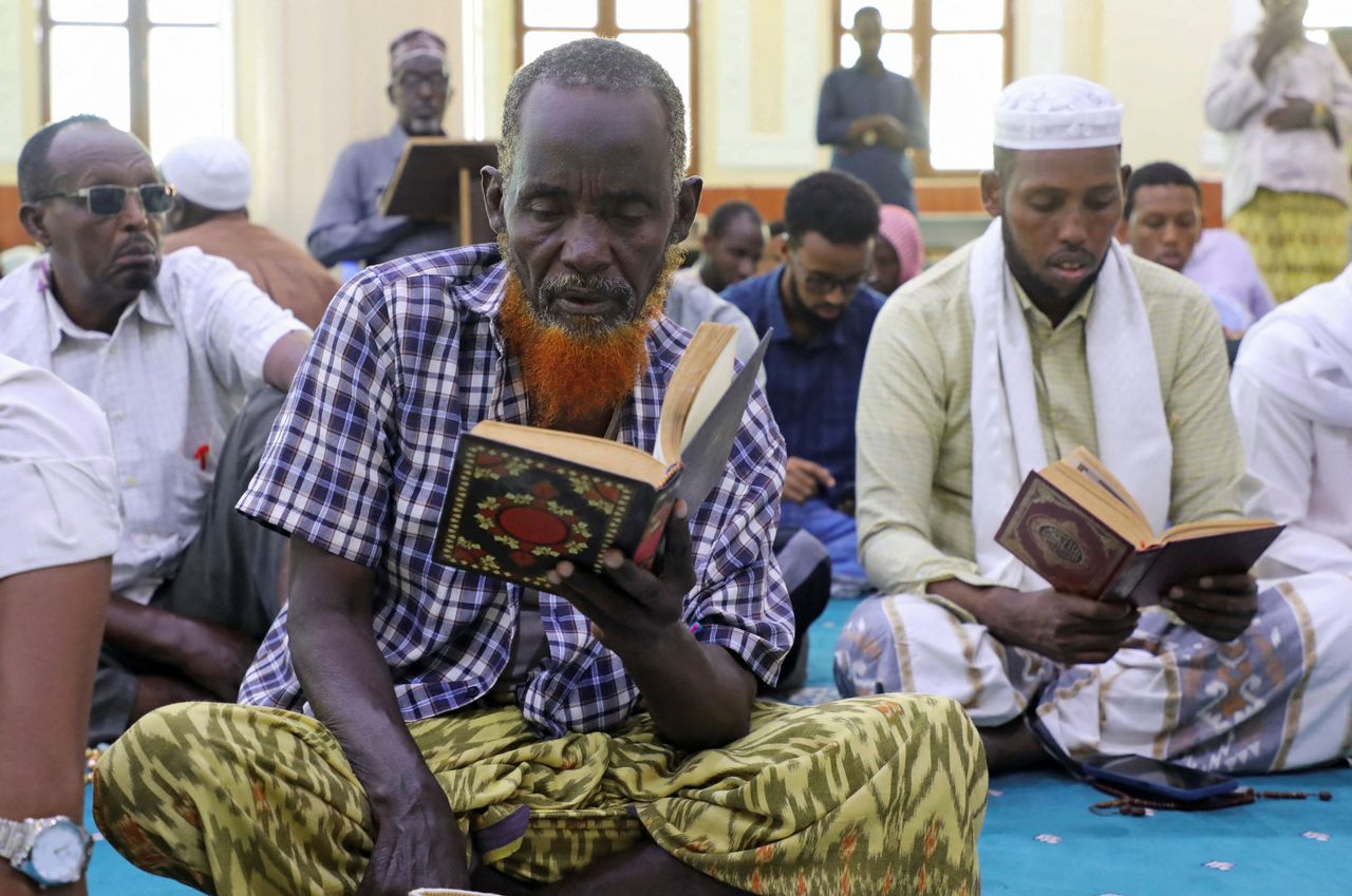 2026 03 06t120757z 12364964 rc2wyja5wrxf rtrmadp 3 religion ramadan somalia