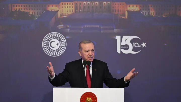 698e82fb 1d61 46ee 8d2a aa7e5e398a42 1784124296754 main